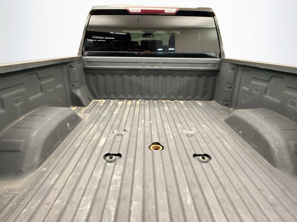 Used 2024 Chevrolet Silverado 2500 Custom w/ Custom Value Package AWD/4WD image 25