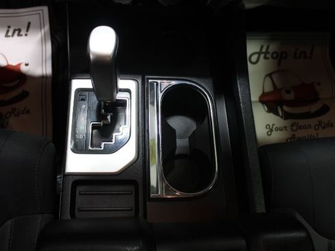 Used 2020 Toyota Tundra SR5 w/ SR5 Upgrade Package image 34