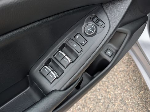 Used 2022 Honda Accord LX image 22