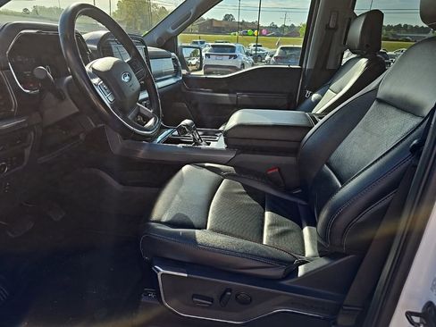 Used 2023 Ford F150 Lariat image 12