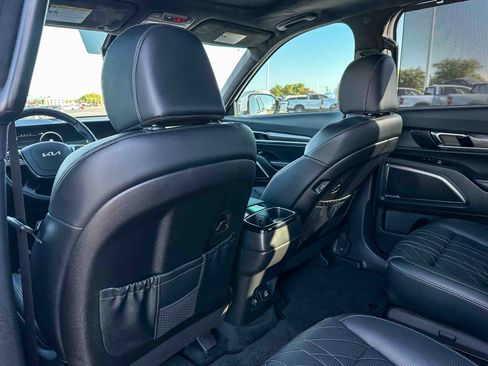 Used 2025 Kia Telluride SX Prestige X-Pro image 17