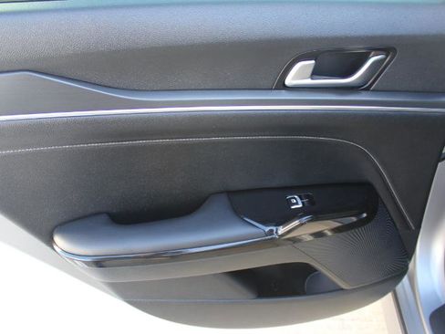 Used 2025 Kia K5 GT-Line image 13