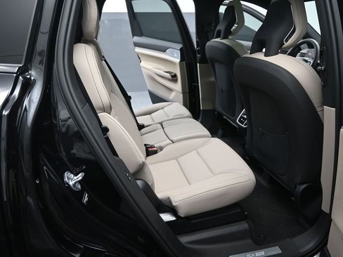 New 2025 Volvo EX90 Ultra image 20