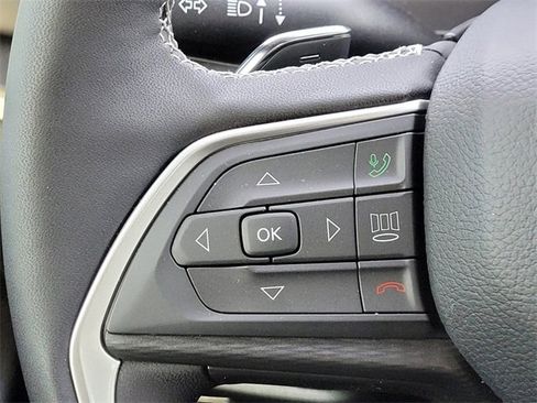 New 2024 Jeep Grand Cherokee L Altitude image 28