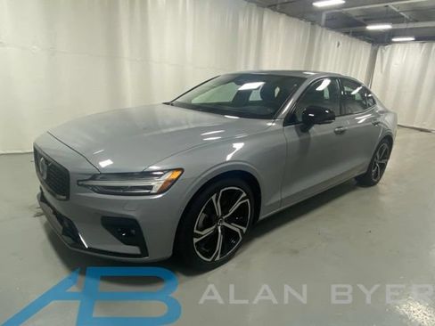 Used 2024 Volvo S60 B5 Ultimate w/ Climate Package AWD/4WD image 1