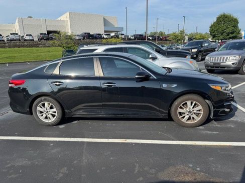 Used 2018 Kia Optima LX FWD image 2