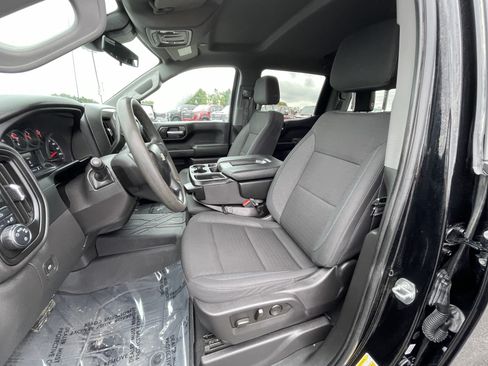 Certified 2024 Chevrolet Silverado 1500 Custom AWD/4WD image 13