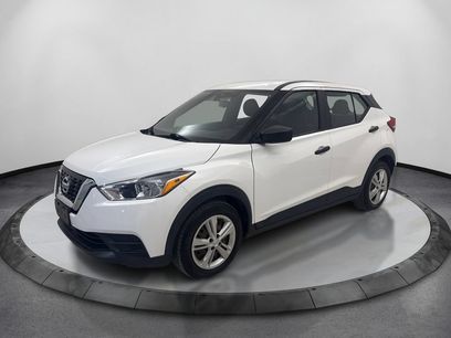 Used 2020 Nissan Kicks S