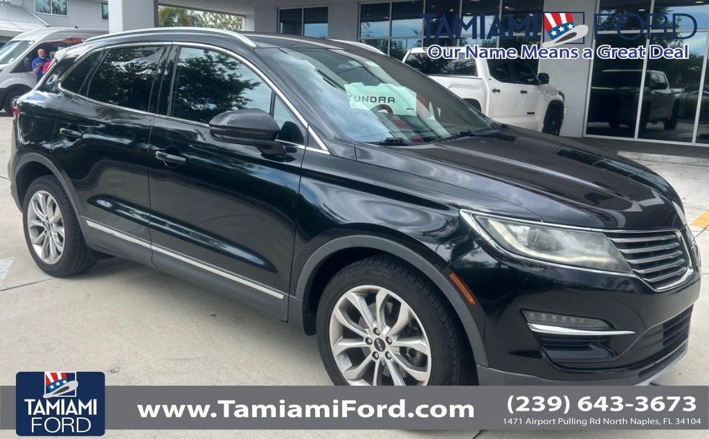 Used 2018 Lincoln MKC Select w/ Select Plus Package FWD image 1
