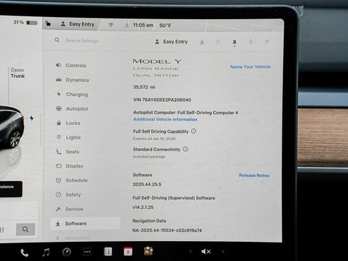Used 2023 Tesla Model Y Long Range image 13