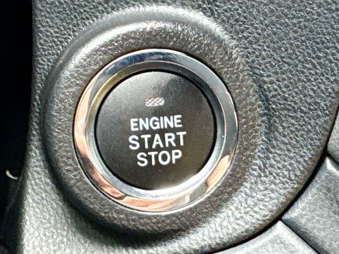 Certified 2025 Subaru Outback Wilderness w/ Wilderness Package image 23