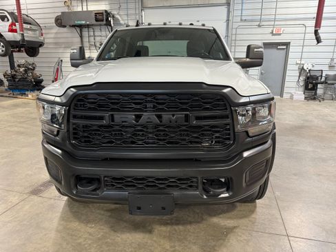 Used 2024 RAM 5500 Tradesman AWD/4WD image 43