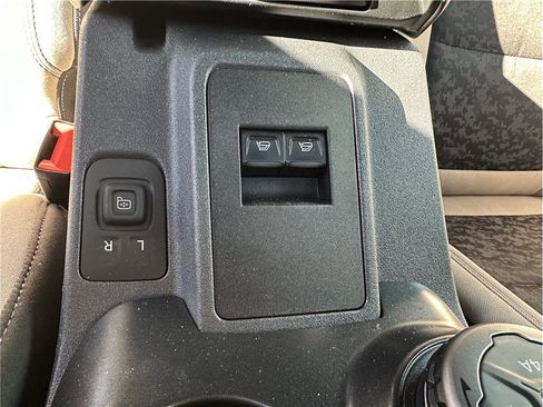 Used 2021 Ford Bronco Wildtrak image 27