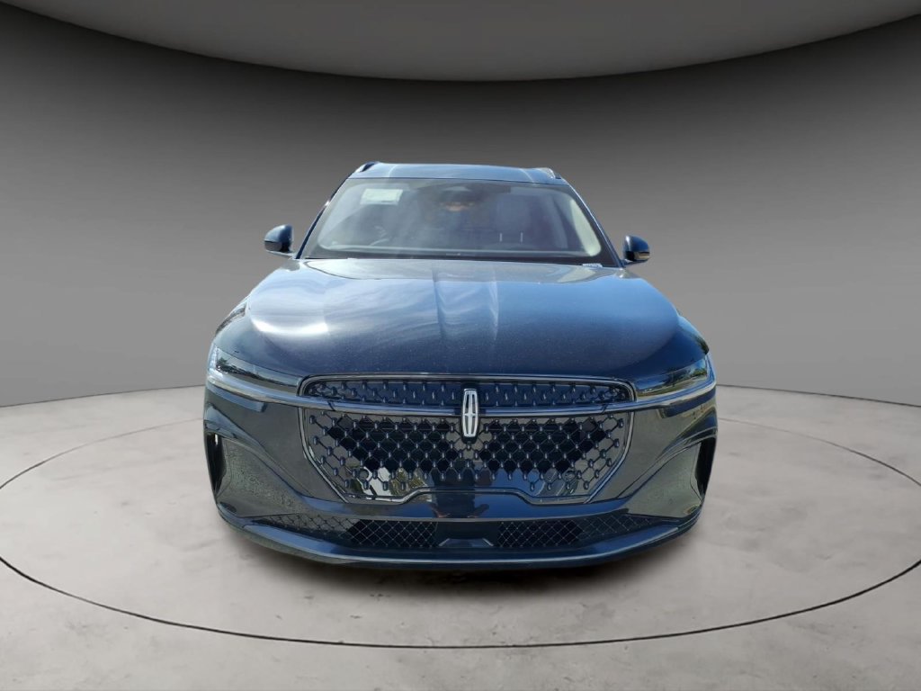 New 2026 Lincoln Nautilus Reserve w/ Jet Appearance Package AWD/4WD image 3