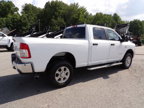Used 2023 RAM 2500 Big Horn w/ Level 1 Equipment Group AWD/4WD image 8