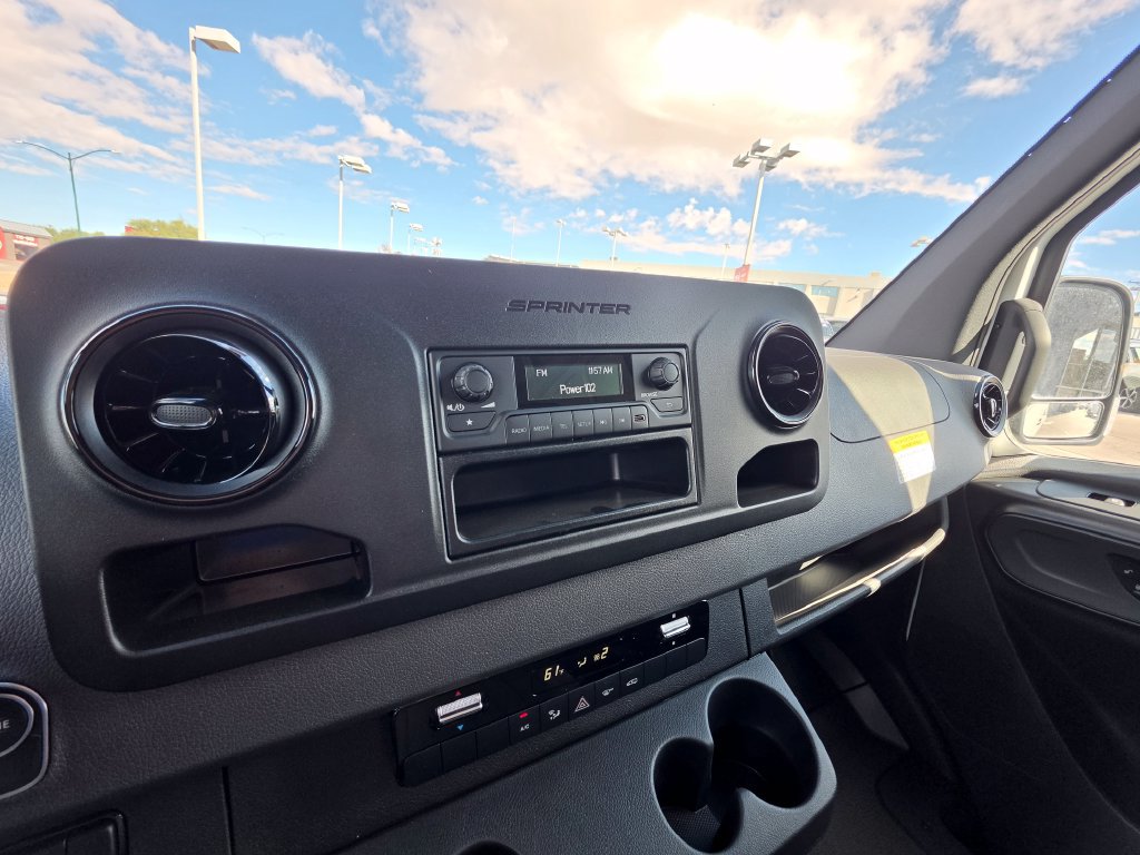 Used 2026 Mercedes-Benz Sprinter 2500 image 15