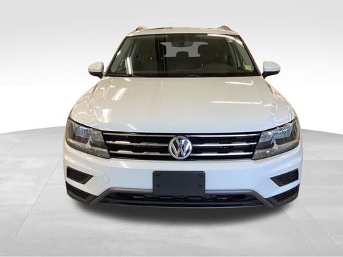 Used 2021 Volkswagen Tiguan SE w/ Panoramic Sunroof Package AWD/4WD image 5