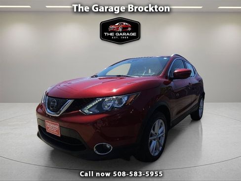 Used 2019 Nissan Rogue Sport SV w/ All-Weather Package AWD/4WD image 1