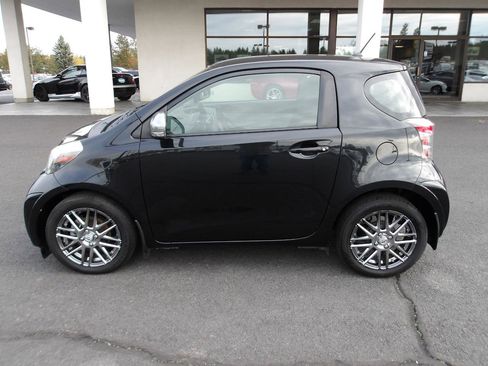 Used 2012 Scion iQ w/ Rear Speaker Pkg FWD image 2