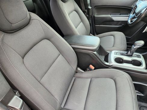 Used 2022 Chevrolet Colorado LT w/ Fleet Safety Package image 23