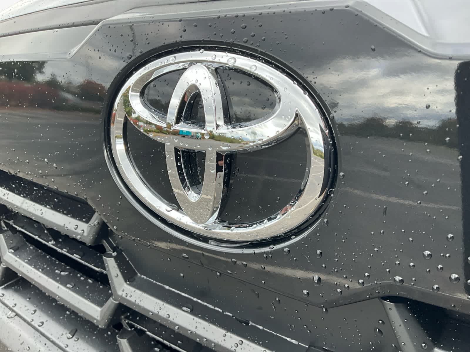New 2026 Toyota Corolla Cross LE AWD/4WD image 16