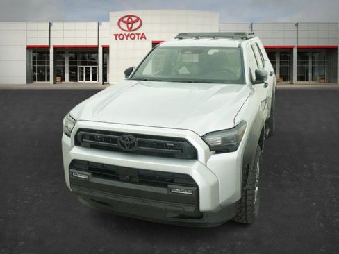New 2026 Toyota 4Runner SR5 image 4