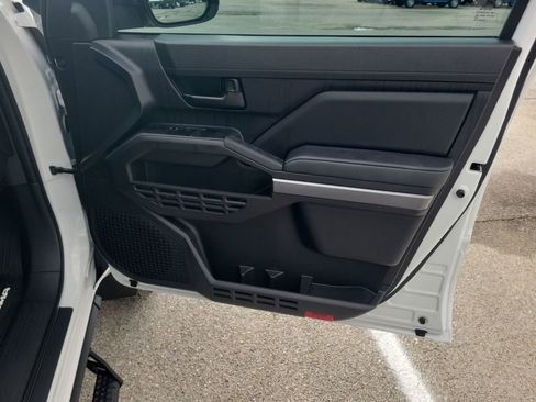 New 2025 Toyota Tacoma SR5 image 43