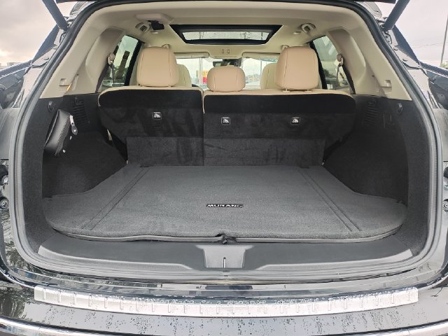Certified 2024 Nissan Murano Platinum w/ Cargo Package AWD/4WD image 9