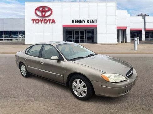 Used 2003 Ford Taurus SEL FWD image 1