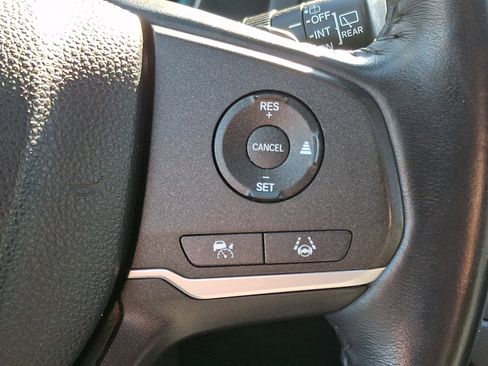 Used 2024 Honda Odyssey EX-L image 23