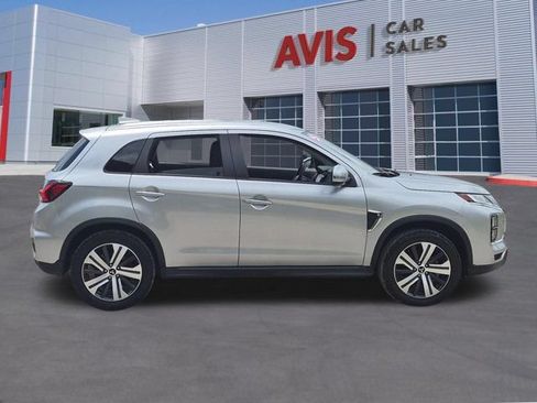 Used 2025 Mitsubishi Outlander Sport SE AWD/4WD image 5