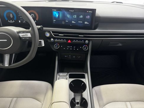 Used 2025 Hyundai Sonata SEL FWD image 14