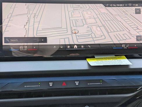 Used 2025 BMW X3 xDrive30i w/ Premium Package image 13