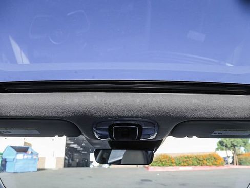 New 2026 Hyundai Elantra Limited FWD image 18