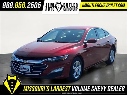 Used 2024 Chevrolet Malibu LT image 1