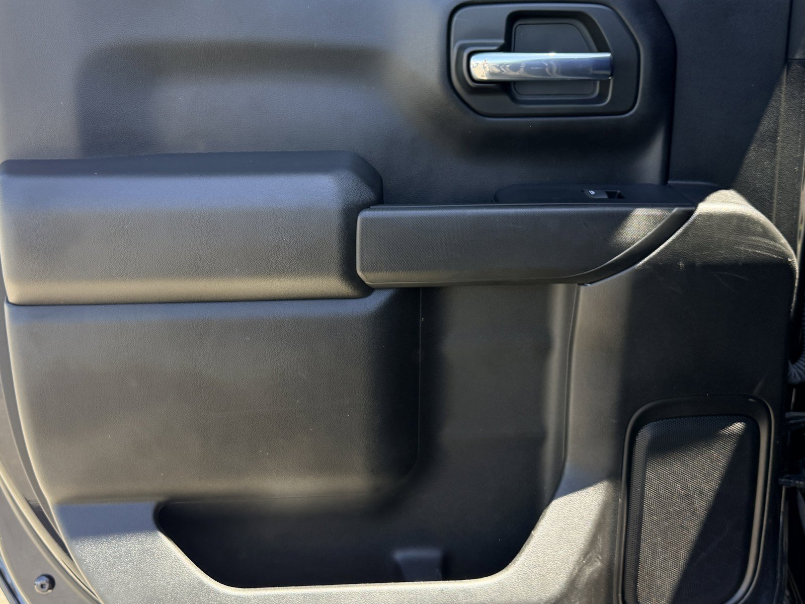Used 2023 Chevrolet Silverado 1500 Custom RWD image 15