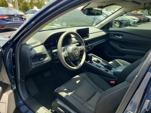 Used 2024 Honda Accord EX image 19