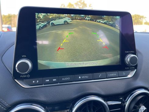 Used 2024 Nissan Sentra SV image 11