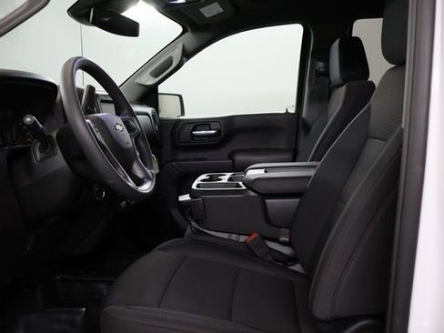 New 2026 Chevrolet Silverado 1500 W/T w/ WT Value Package AWD/4WD image 11