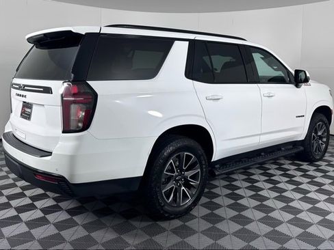 Used 2023 Chevrolet Tahoe Z71 w/ Luxury Package image 8