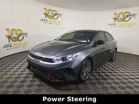 Used 2023 Kia Forte GT-Line w/ GT-Line Premium Package image 3