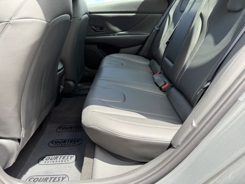 New 2026 Hyundai Elantra SEL Sport FWD image 15