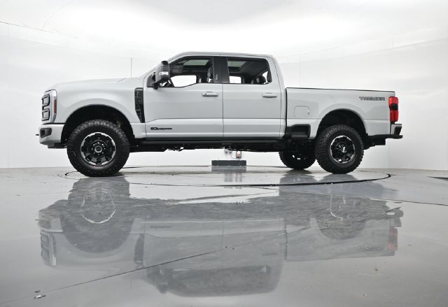 New 2026 Ford F350 Lariat w/ Tremor Off-Road Package AWD/4WD image 43