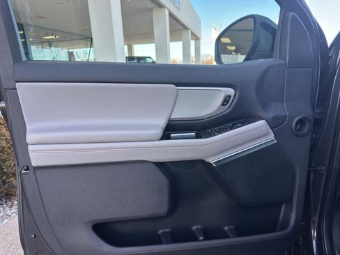 Used 2025 Ford Expedition Max Active image 11