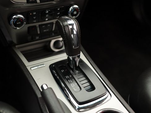 Used 2012 Ford Fusion SEL image 19