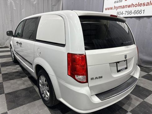 Used 2015 RAM C/V Tradesman w/ UConnect Hands-Free Group image 9