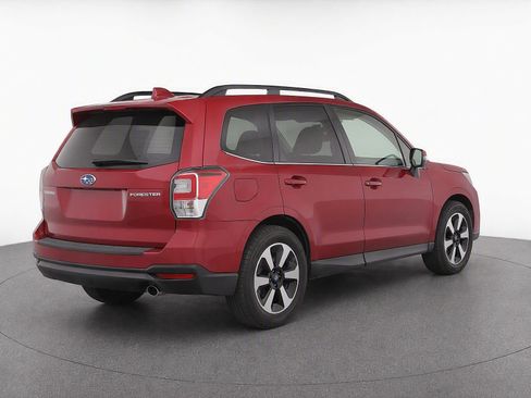 Used 2018 Subaru Forester 2.5i Limited AWD/4WD image 4