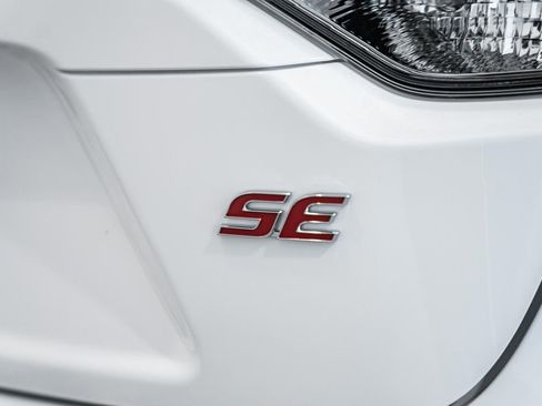 New 2026 Toyota Corolla SE image 7