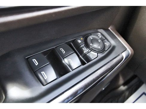 Used 2020 Chevrolet Silverado 2500 LTZ w/ LTZ Texas Edition image 20