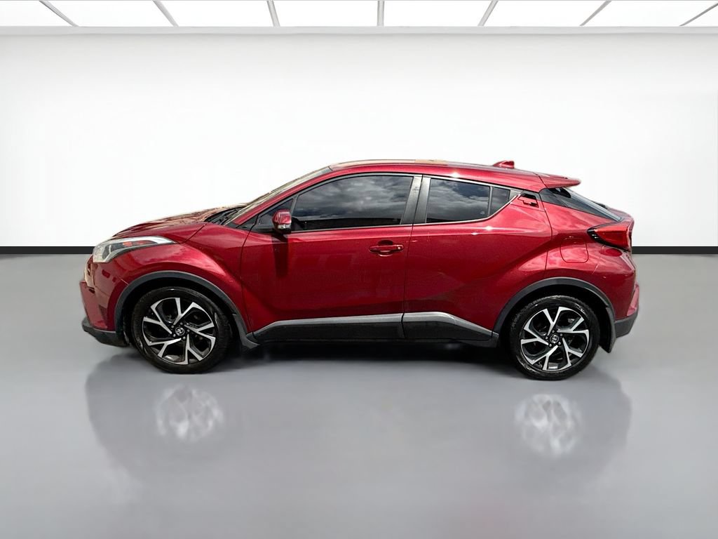 Used 2018 Toyota C-HR XLE FWD image 9